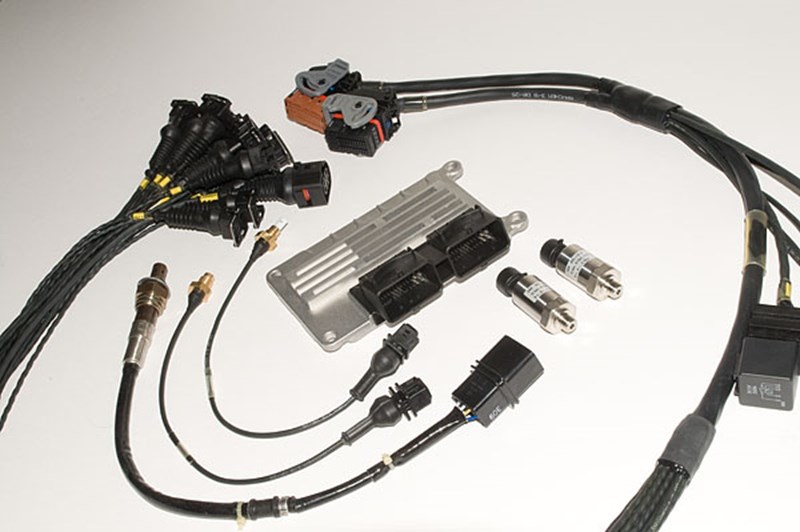 Euro-4 Advanced System for Engines with up to 8 Cylinders - a Perfect choice for LS3 / LS7 Engines